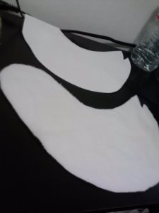 Top = headless patternBottom = pattern cutout with an estimated head